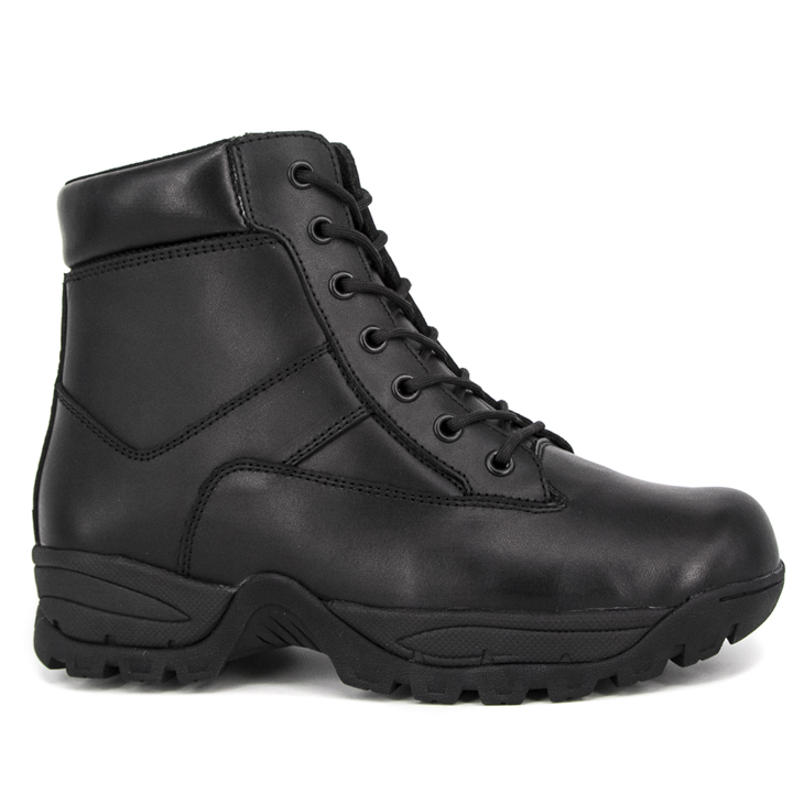 Chercheur marche bottes militaires isolées 6114
