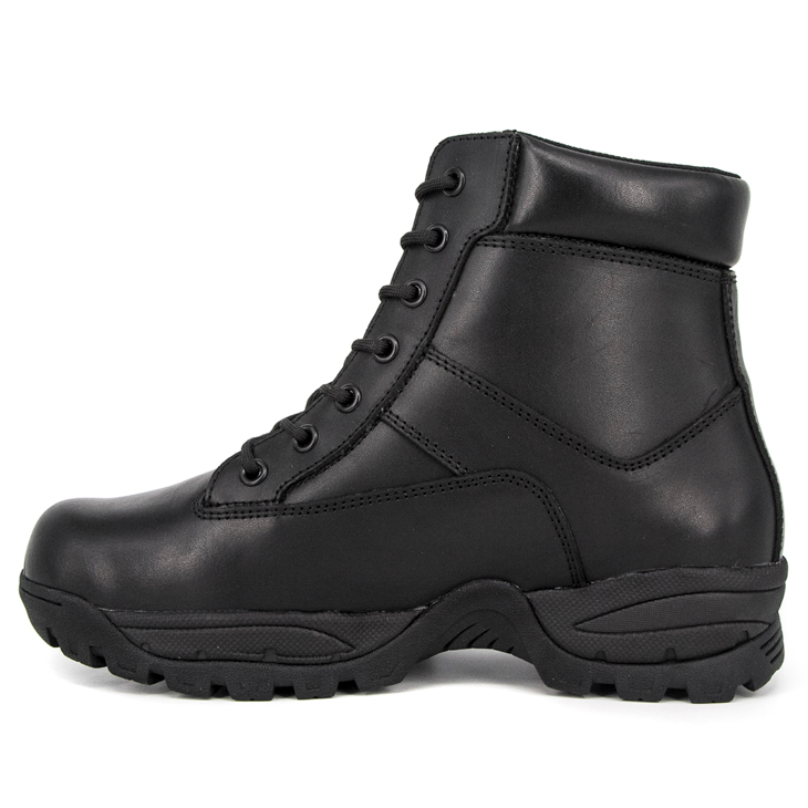 Chercheur marche bottes militaires isolées 6114