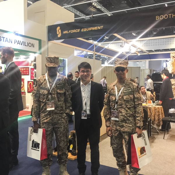 Expositions de milforce 2015 idex1