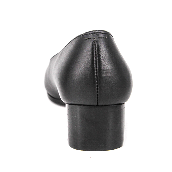 Chaussure de bureau féminine à talon bas noir 