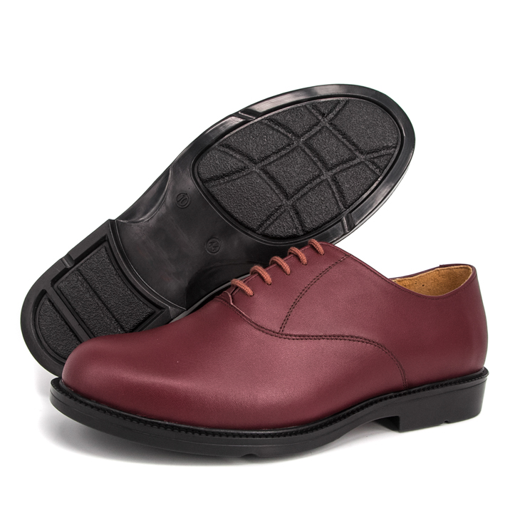 Chaussure de bureau en cuir formel des hommes bruns à vente 1244