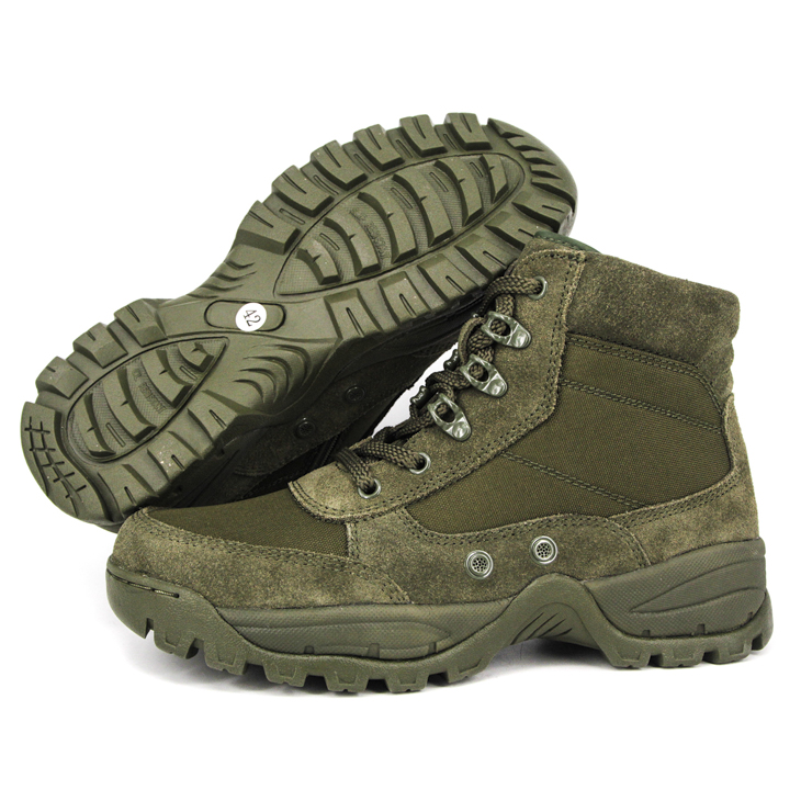 Bottes de désert de l'armée verte en daim 7102