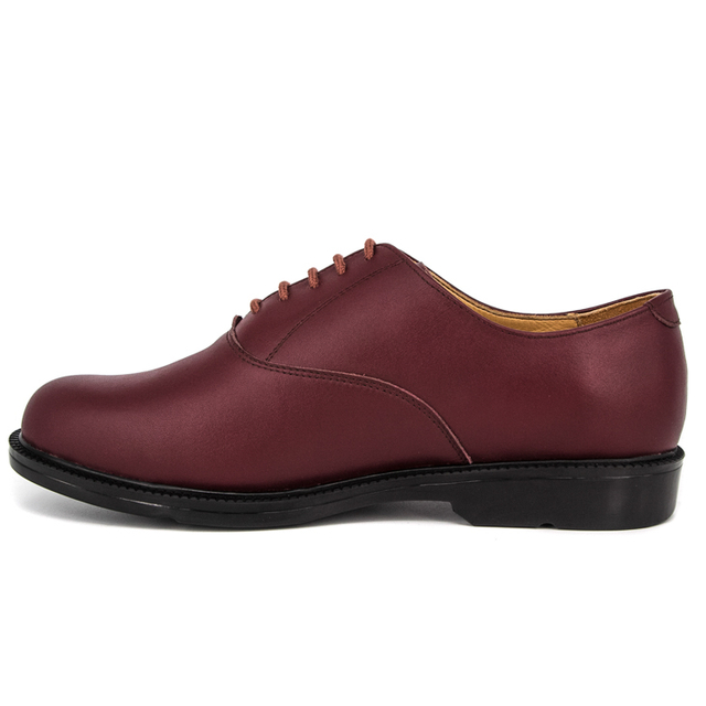 Chaussure de bureau en cuir formel des hommes bruns à vente 1244