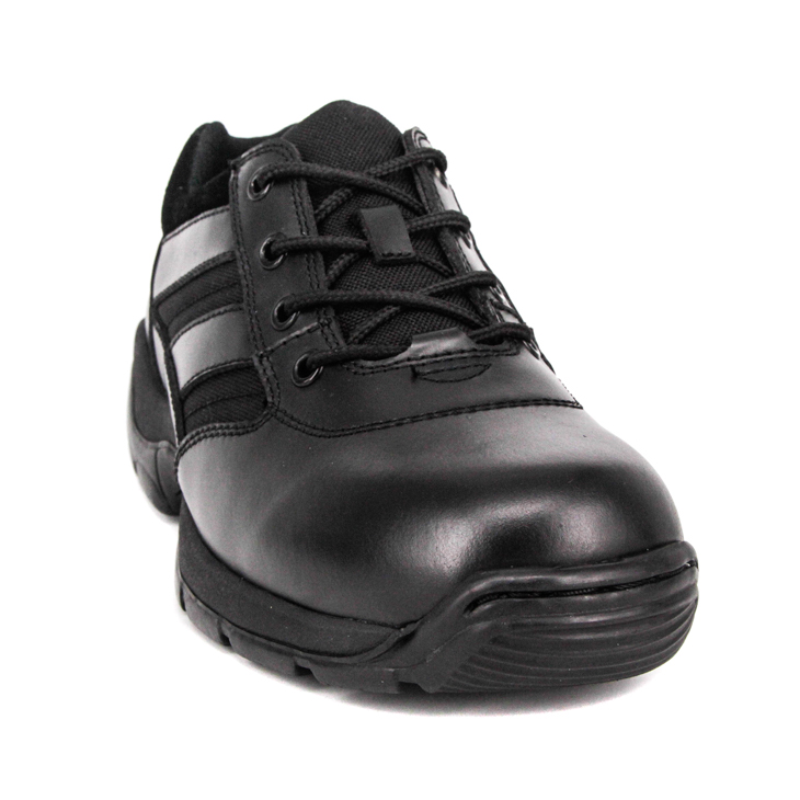Les hommes noirs sporent des bottes de tactica militaire personnalisée 4131