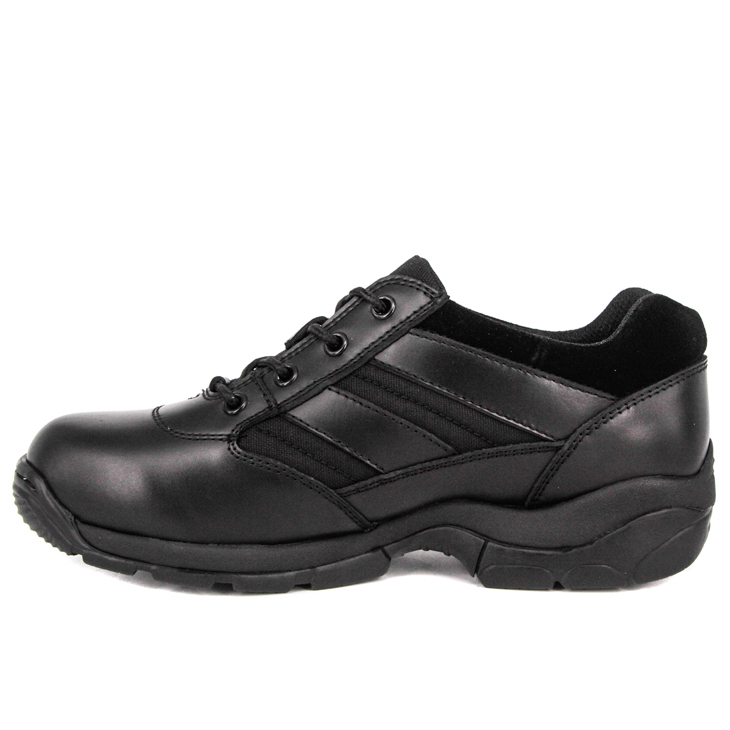 Les hommes noirs sporent des bottes de tactica militaire personnalisée 4131